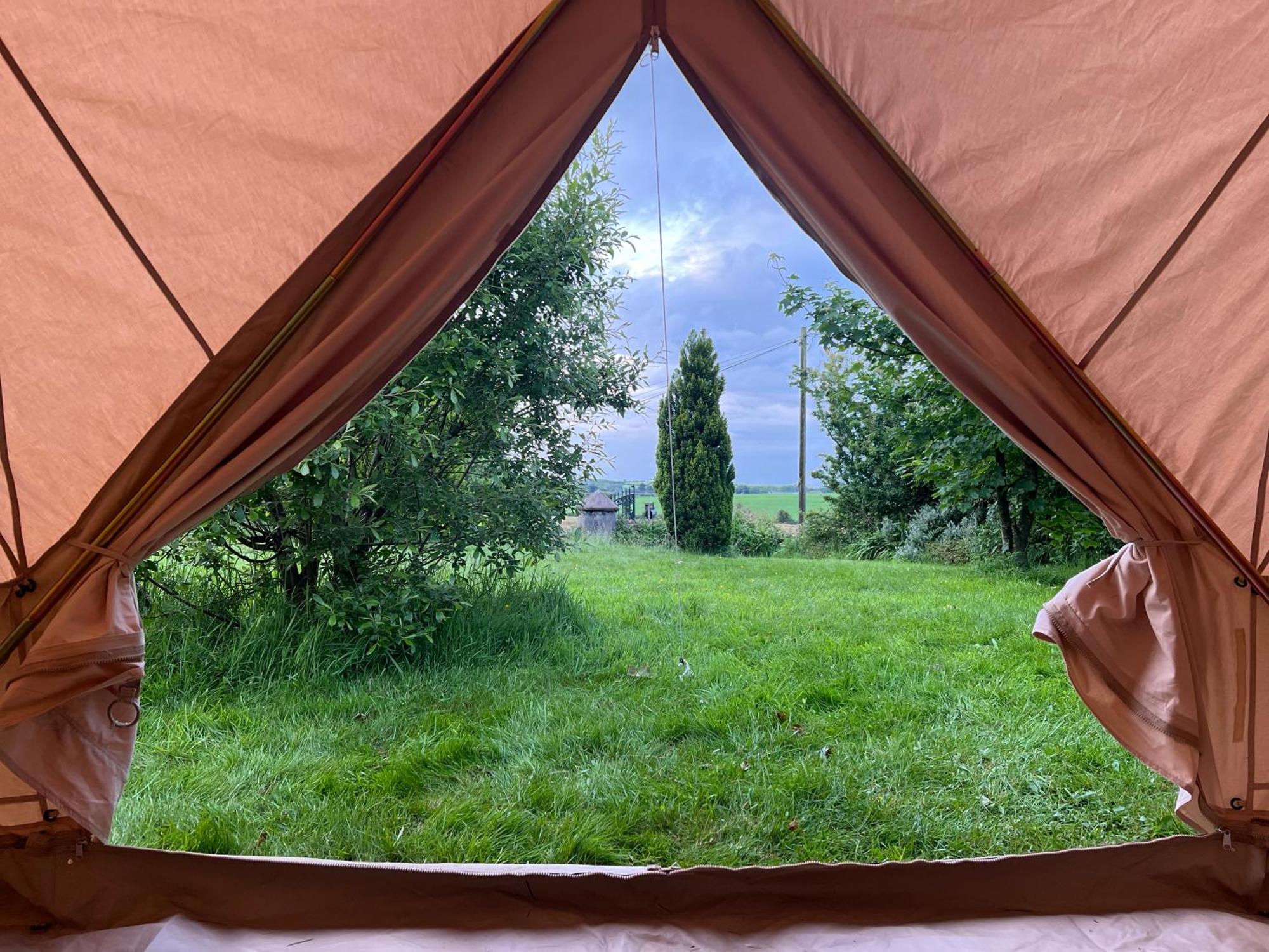 Bluebell Tent At Ballyward Croft Ardkeen Extérieur photo